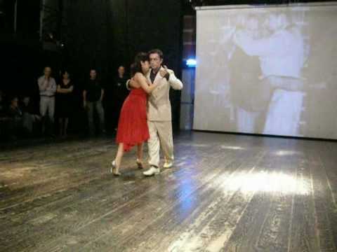  Alejandro Hermida  and  Nayla Vacca  are  dancing  to  the  milonga  "  Reliquias Porteñas  "