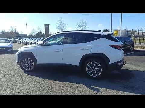 Hyundai Tucson Executive 1.6 Diesel 5dr - Image 2