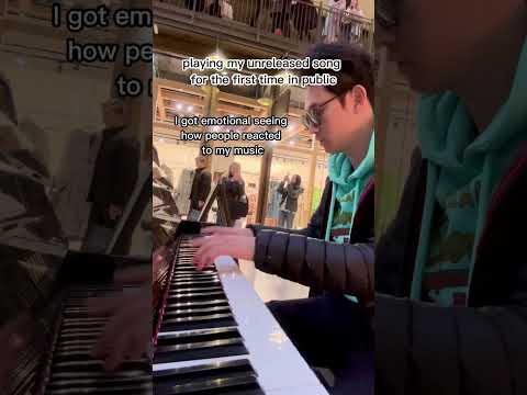 didn’t expect to get a public reaction like this… ???????? #piano #music #song #public #reaction