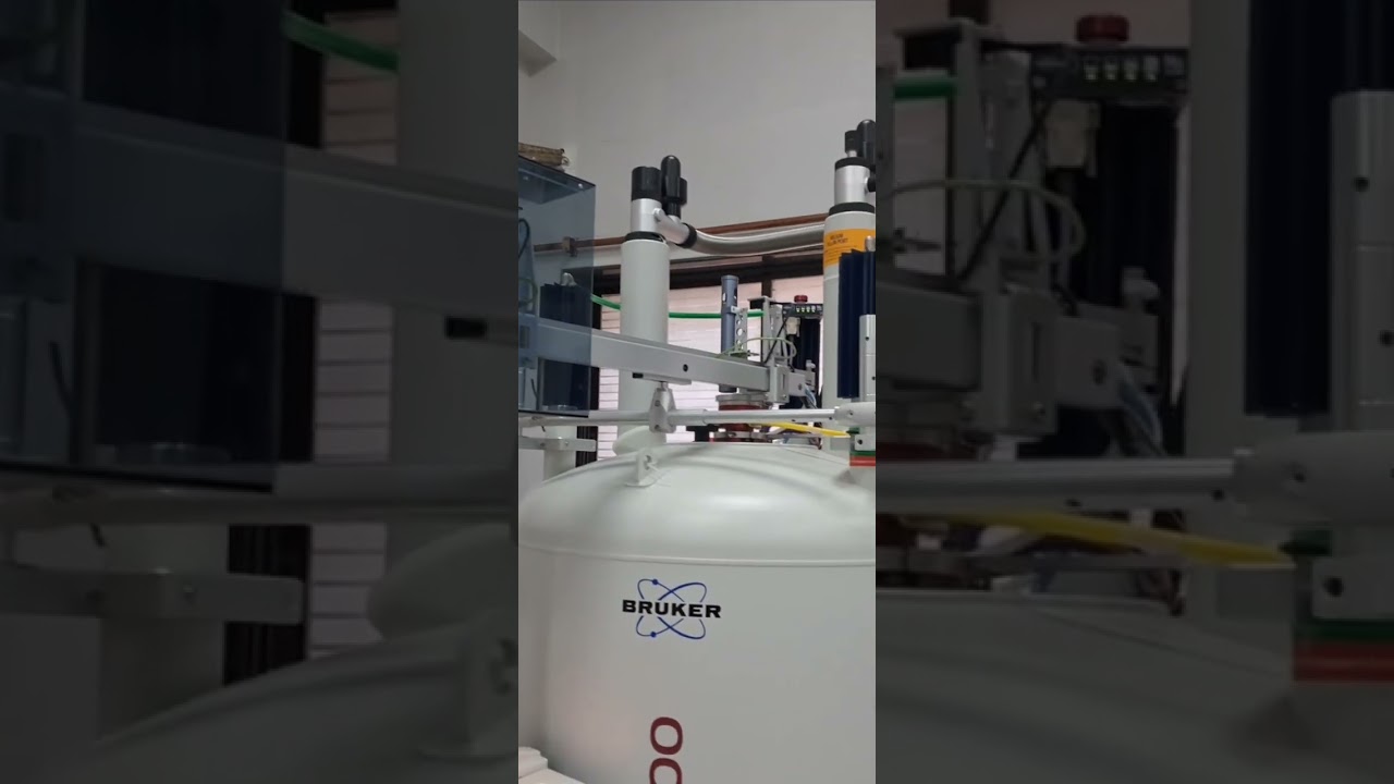 Loading NMR Sample! #nmrspectroscopy #bruker #nmranalysis #iit #phd