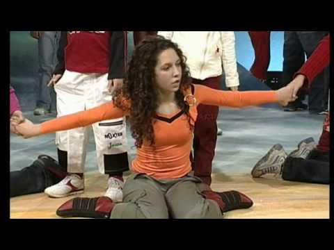 Kripemjaltezat TV 2005 Episodi 1 / LOJRA NE PUBLIK