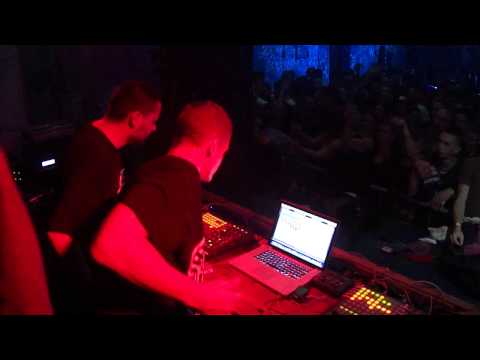 Teknambul Vs Scratchacker (Live)@Bunker Torino 27-09-2014 (Part 2)