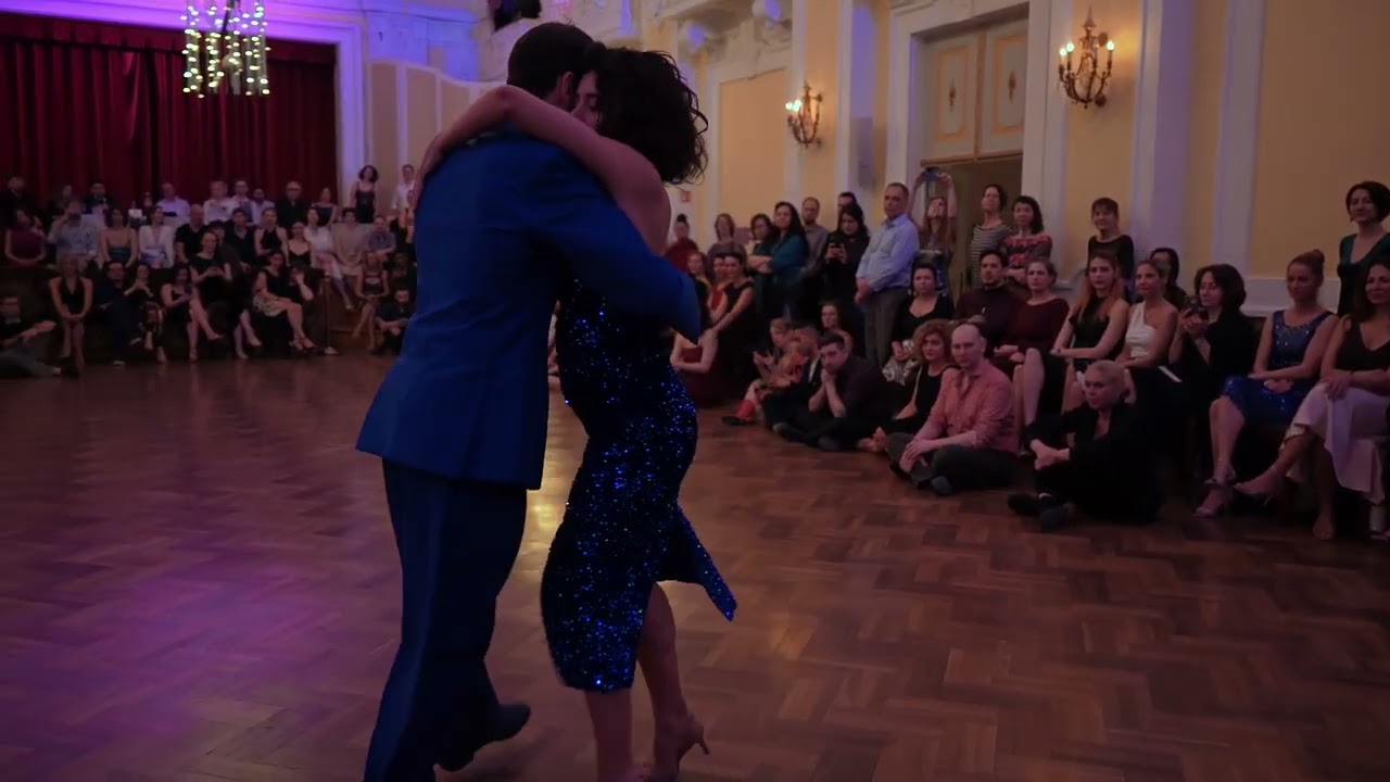 Video thumbnail for Gianpiero Galdi and Lorena Tarantino – El Huracan by Juan D'Arienzo at El Sabor de Hungría 2025