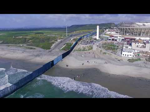 Mar, Muro, Cerca, Desierto, Rio. La frontera Norte de México.