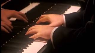 Beethoven | Piano Sonata No. 30 in E major | Daniel Barenboim