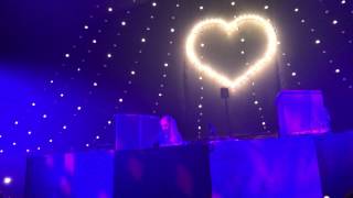 Nora En Pure - Feel The Same (EDX Dubai Skyline Remix) @ Coachella 2017 (Day 1, Weekend 1)