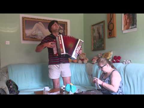 Tonček Grešak - SINOČI JE PELA - slovenska ljudska pesem