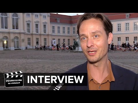 "Ich und die Anderen": Tom Schilling im Interview
