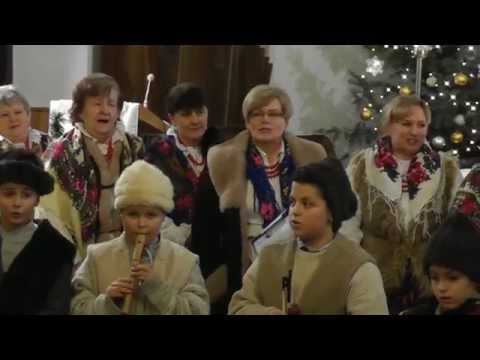 Zespół "Zalasowianie" - kolędowanie w kościele parafialnym w Zalasowej