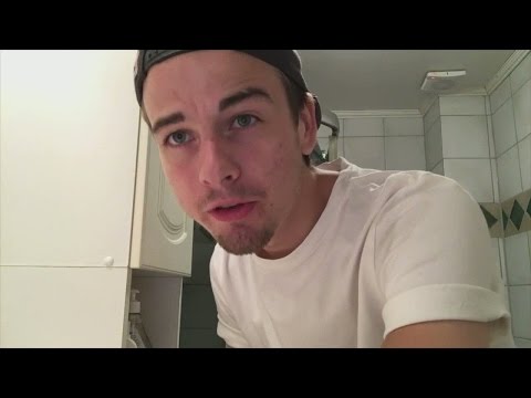 Kevin Nilsson: "Hur gör ni tjejer? Spottar ni eller sväljer ni?" - Singelliv (TV4)