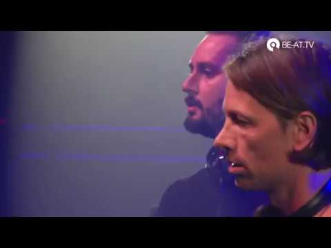 Paul Ritch & Bart Skills pleaying Pleasurekraft - Nagelbett