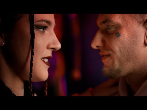 JUSTIN CASE & KITTY CASE  - PÁR (Off. music vd)