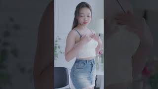 Gái xinh mặc bikini đồ lót ren hoa màu xanh vậy đẹp chưa p112