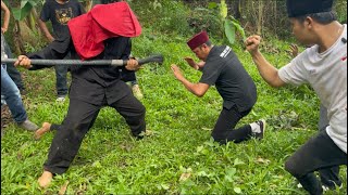 Download lagu BNAG REY LAMPUNG DAPAT LAWAN SAKTI HADAPI DUA PENDEKAR BISU SAMPAI TERSUNGKUR mp3