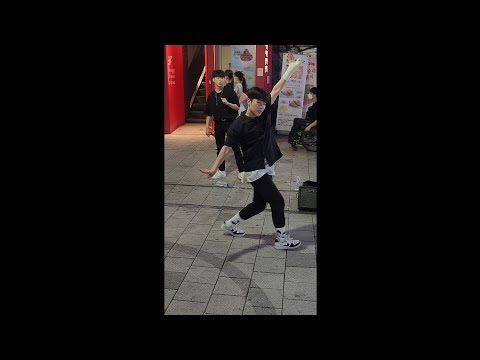 홍대버스킹 220622 강신화 - FEARLESS (LE SSERAFIM Dance cover)