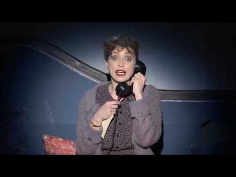 Anna Thalbach in "Die Glasmenagerie" - Theater und Komödie am Kurfürstendamm