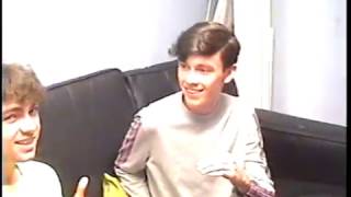 The Night Café - Mixed Signals (Official Video)