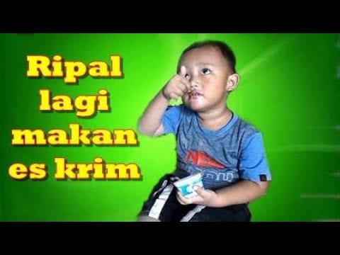 Ripal lagi makan es krim
