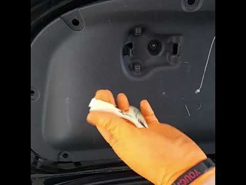 2004-2008 Chrysler Crossfire Wing Rear Spoiler Motor Replacement