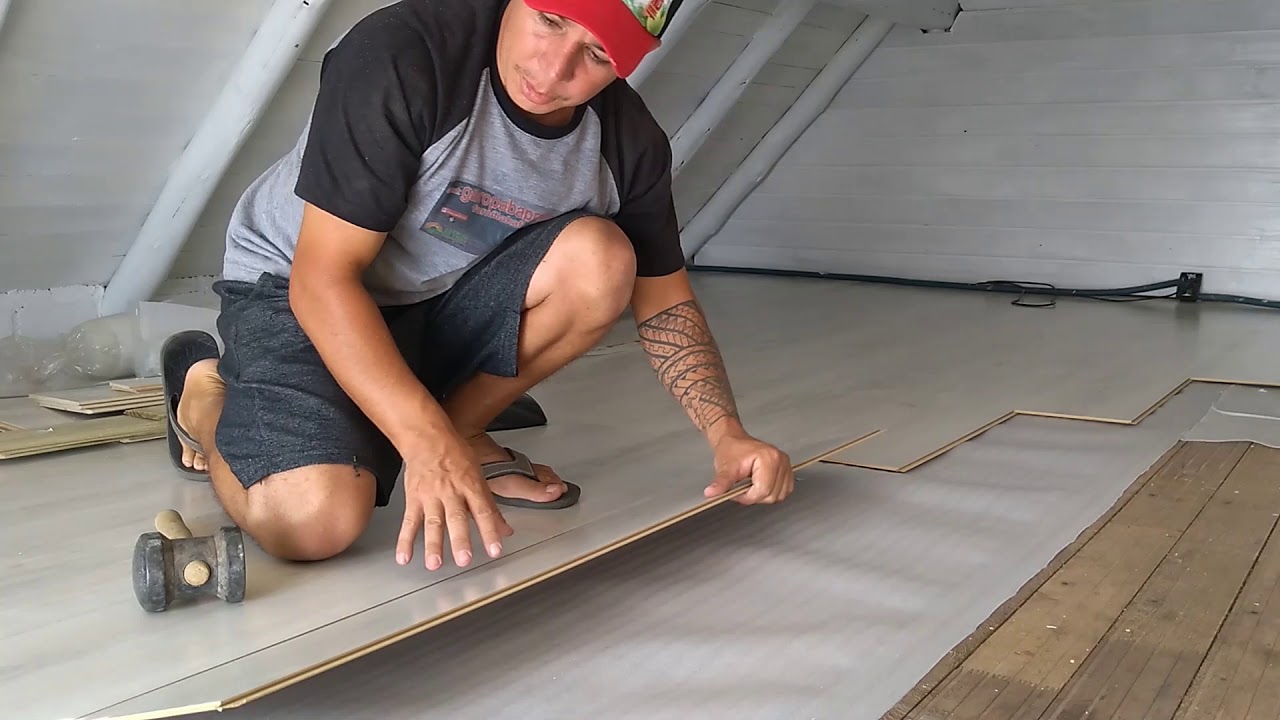 como assentar piso laminado em assoalho de madeira