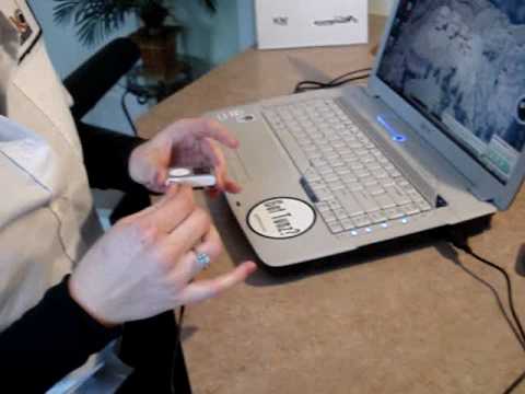 Shuttle mp3 player charging