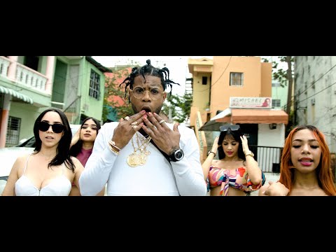 Max  Santos  and 2 more