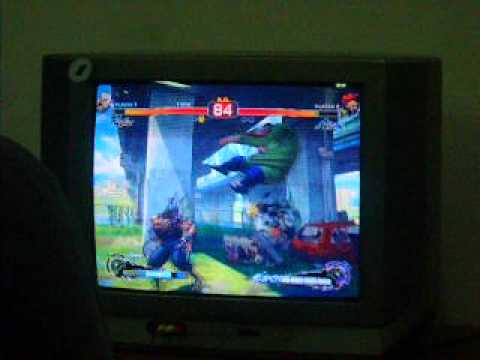 SF4 AE @ Oktoberfist 2011 - Mael (Rufus) vs tekniqs (Akuma) 01
