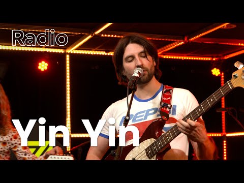 3voor12 and YĪN YĪN