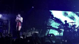 Colors - Halsey LIVE in Barcelona HQ