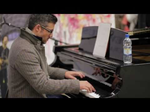 The Station Sessions - Tom Hodge presents Paganini Rocks (Robortom) : Session 2 - Season 3