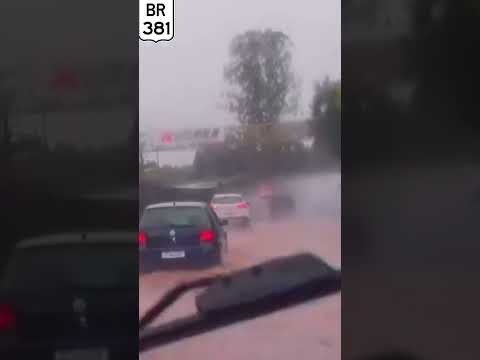 Alagamento na BR 381,Fernão Dias em Extrema,Sul de Minas.