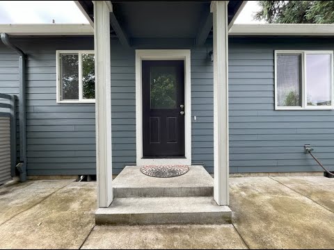 Charming SE Bungalow 3 Bed 2 Bathroom with Washer & Dryer - Video 2 of 2