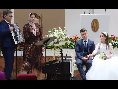 Sorin & Debora Negrea...Plecând din casa in care am crescut, am zis: Suflete lauda-L pe Dumnezeu!