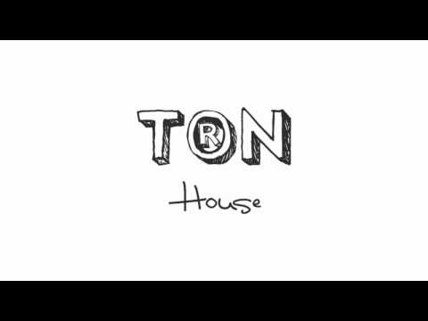 I Like the Sounds - Studio 45 Pres. Le Pamp Playhouse