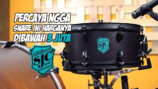 Video thumbnail for Percaya Ngga Snare Ini Harganya Dibawah 3 JUTA | SJC Pathfinder Snare 14x6,5 by Chordozora Anugerah Perkasa