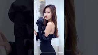 セクシー美女　スライダー