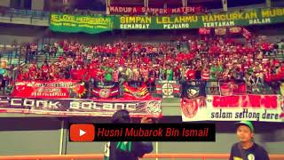 Download lagu Chant Madura fans 'AYO MADURA LASKAR SAPEH KERRAB' Bergema di Stadion Gelora Bung Tomo Surabaya. mp3