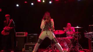 Juliette &amp; the Licks - Mind Full Of Daggers