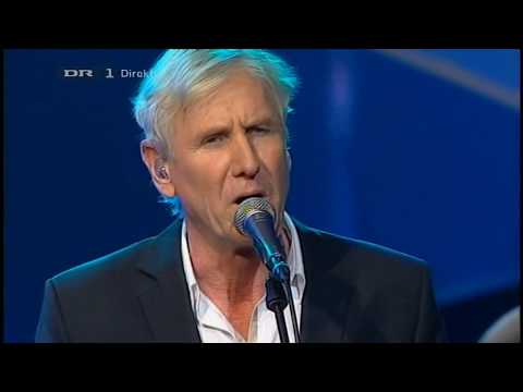 Bag duggede ruder / tv-2 (live fra 'Kronprinsparrets priser' 2011)