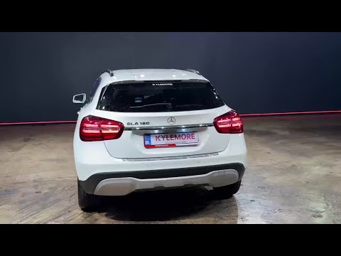 Mercedes-Benz GLA 1.6 AUTOMATIC - HALF BLACK LEATH - Image 2