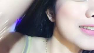 Download lagu DESY THATA BUKA BUKAAN BAJU mp3