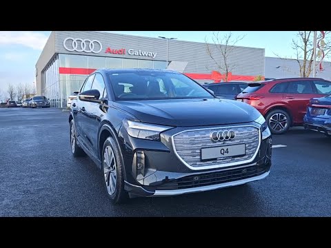 Audi Q4 e-tron €578 p/m - SPORT 40 E-TRON - COMFOR - Image 2