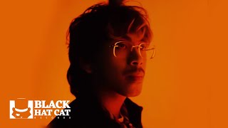 Download lagu Luqman Podolski - Tiba-Tiba mp3