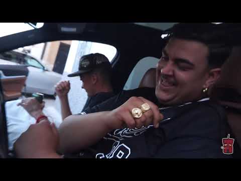 DETRAS DE CAMARA : EL BUGG Y EL TOCA - SUAIPER NO ROBES (DIRECTED AND EDITED BY KIKO TARAMBANA)