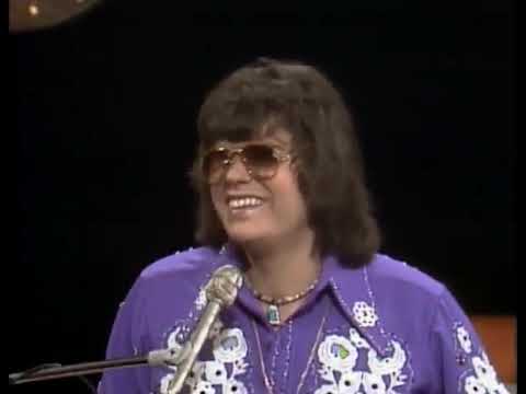 Ronnie Milsap & Dolly Parton Rollin' My Sweet Baby's Arms Live