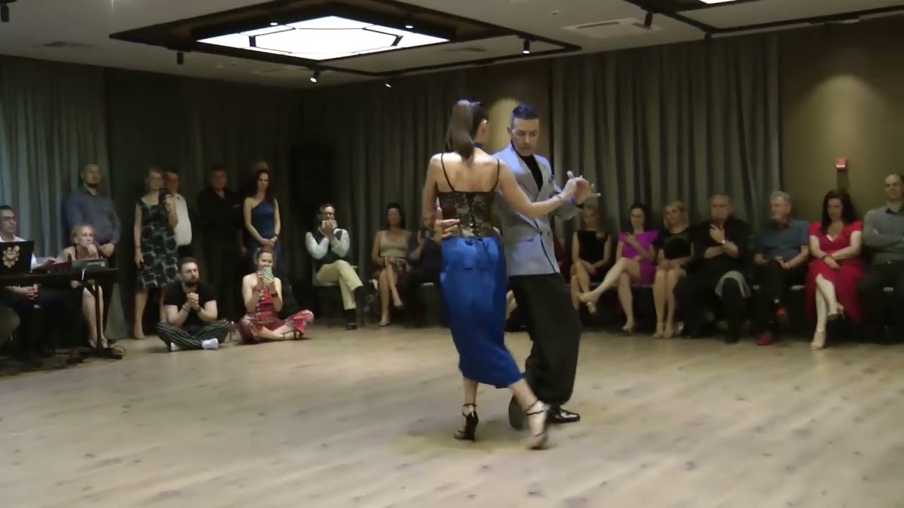 Michael Nadtochi y Elvira Lambo 14° TransylvaniaTangoMarathon  05.08.2023  4.4