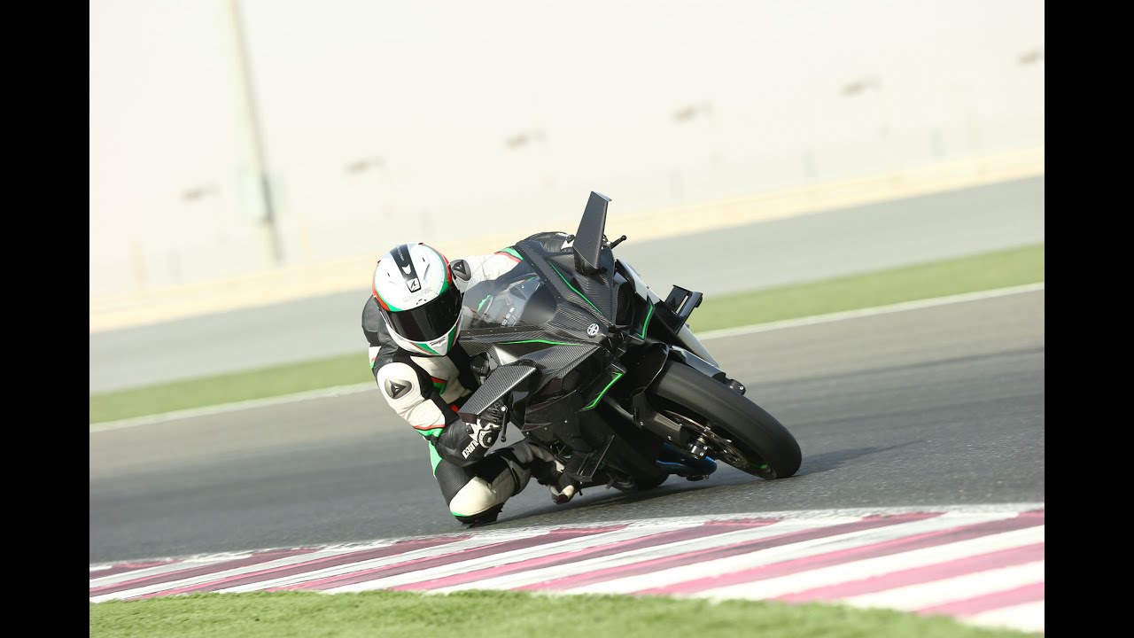 Kawasaki Ninja H2 and H2R review | Track test