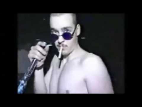 This is Buzz Fuzz [Early Video Live]