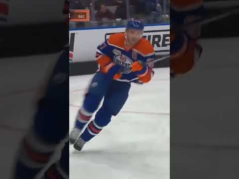 McDavid is the flash on ice! Wins fastest skater at NHL All-Star Skills competition #mcdavid #nhl