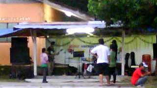 preview picture of video 'kumpulan 015 test band at kg ulu lakai.MP4'